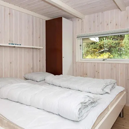 8 Person Holiday In Дом отдыха *